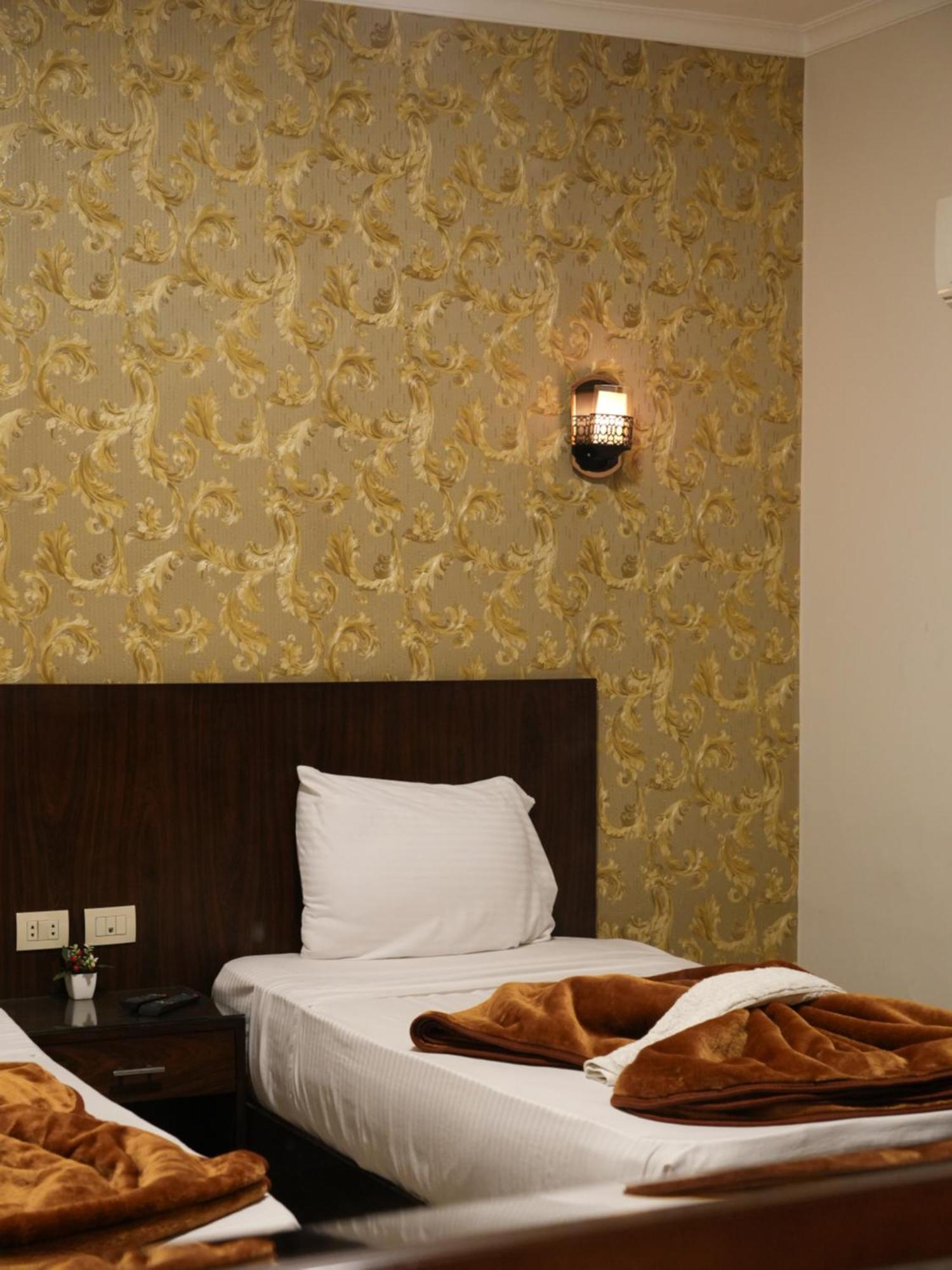Montana Hotel Kair Zewnętrze zdjęcie
