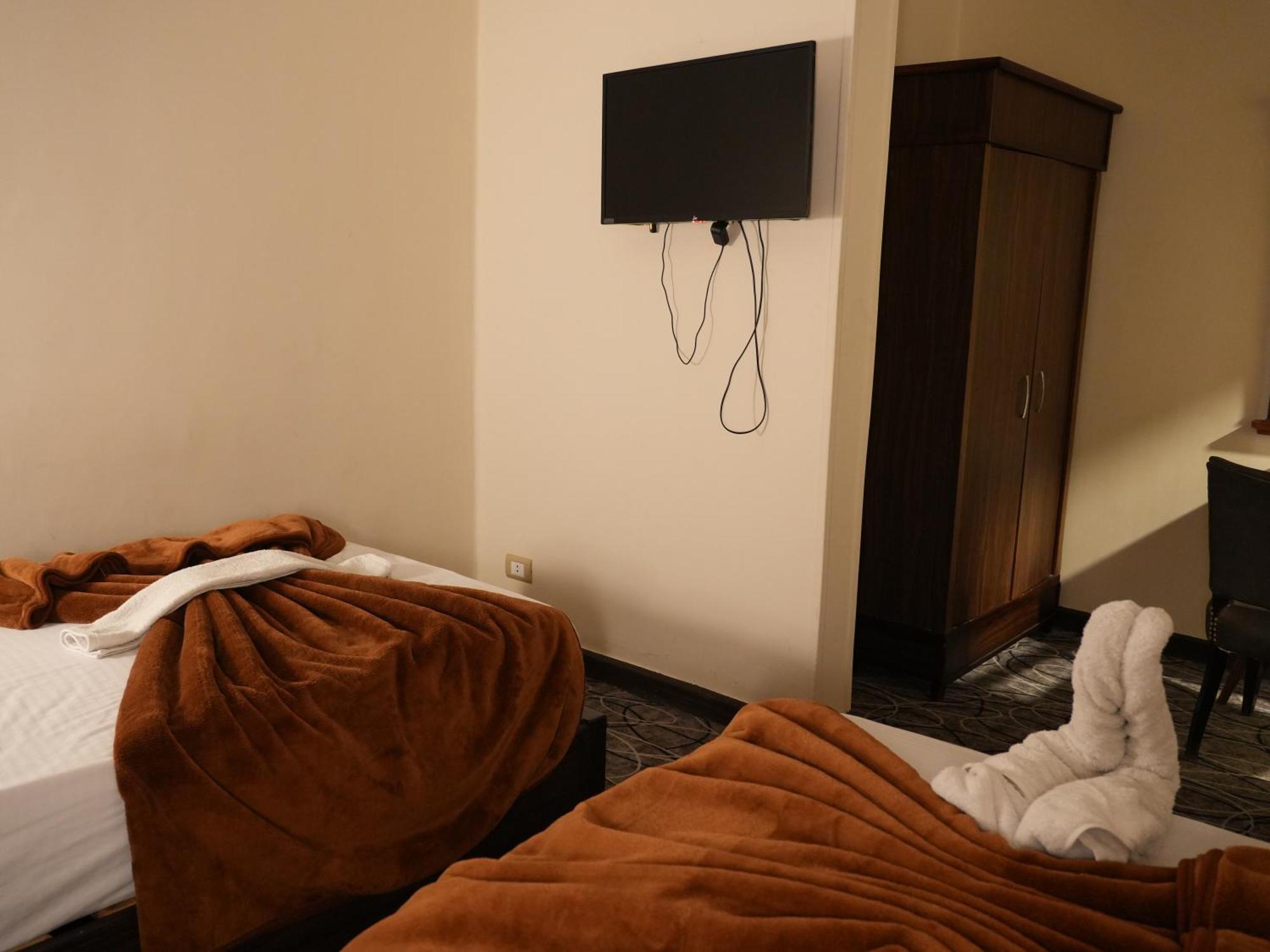 Montana Hotel Kair Zewnętrze zdjęcie
