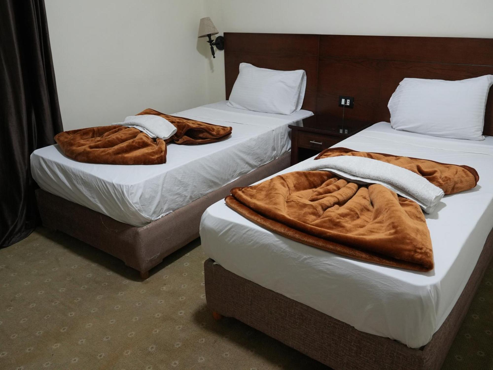 Montana Hotel Kair Zewnętrze zdjęcie