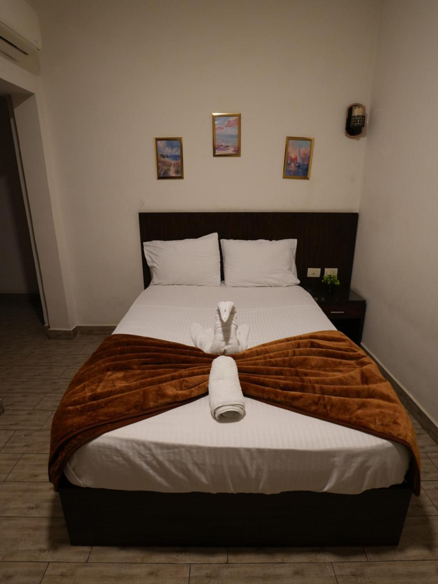 Montana Hotel Kair Zewnętrze zdjęcie