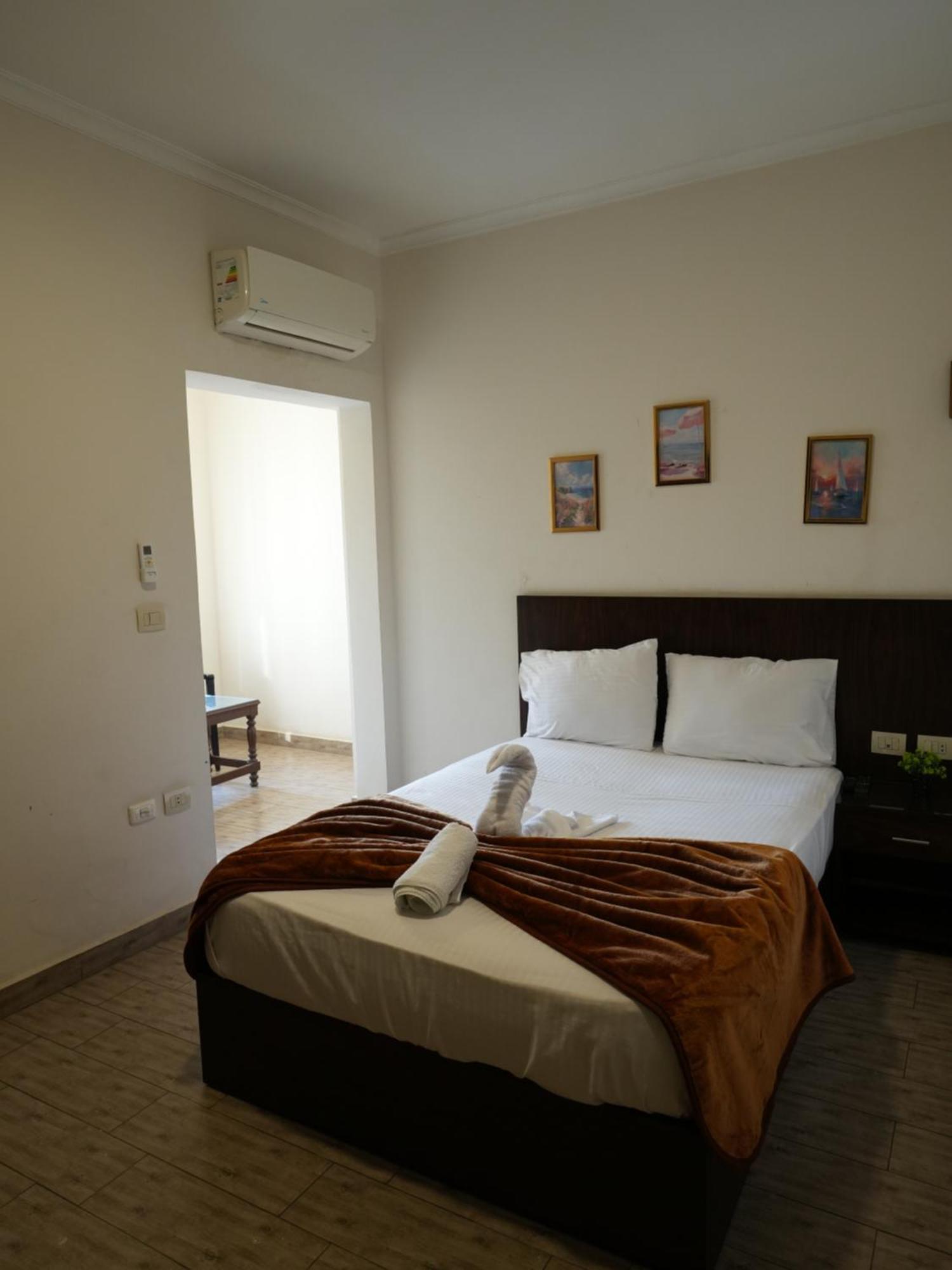 Montana Hotel Kair Zewnętrze zdjęcie